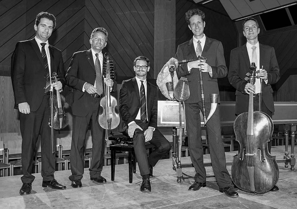 Consilium musicum Wien. Foto: Künstlerpromo Ensemble Consilium musicum Wien mit Instrumenten