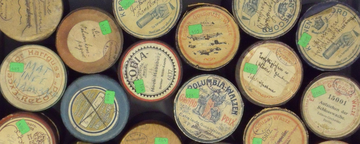 Edison-Walzen aus der Tonträgersammlung der Bibliothek des SIMPK Edison-Walzen aus der Tonträgersammlung der Bibliothek des SIMPK
