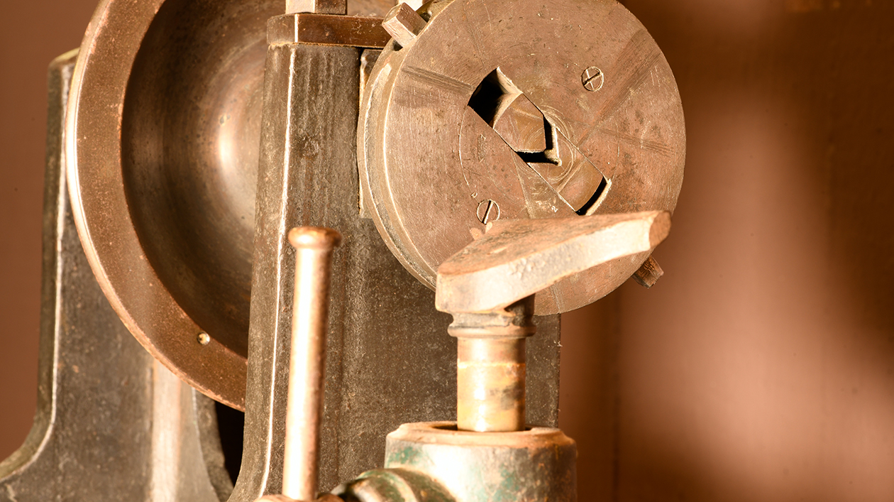 Detail einer historischen Drechselbank. Foto: Heidi von Rüden Foto vom Detail einer historischen Drechselbank