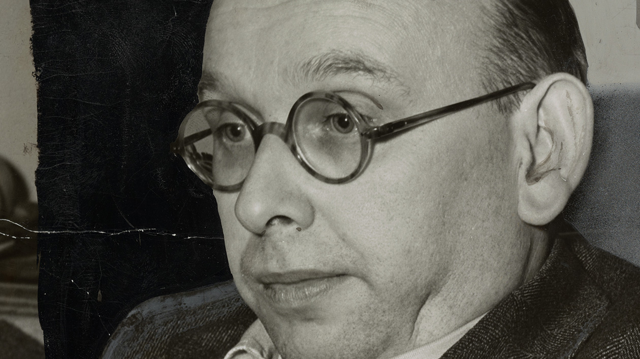 Hanns Eisler 1940. C. M. Stieglitz, Public domain, via Wikimedia Commons