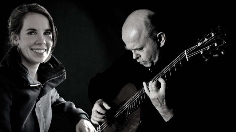 Die Gitarristen Patricia Meyer-Fiebrich und Pavel Steidl